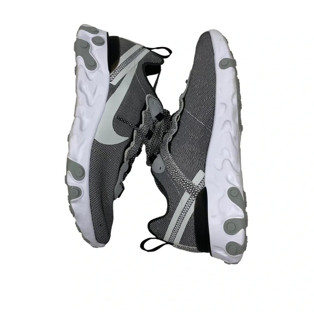 EUC Nike React Element 55 SE Safari‎ Grey Men's 7.5 CD2153-100